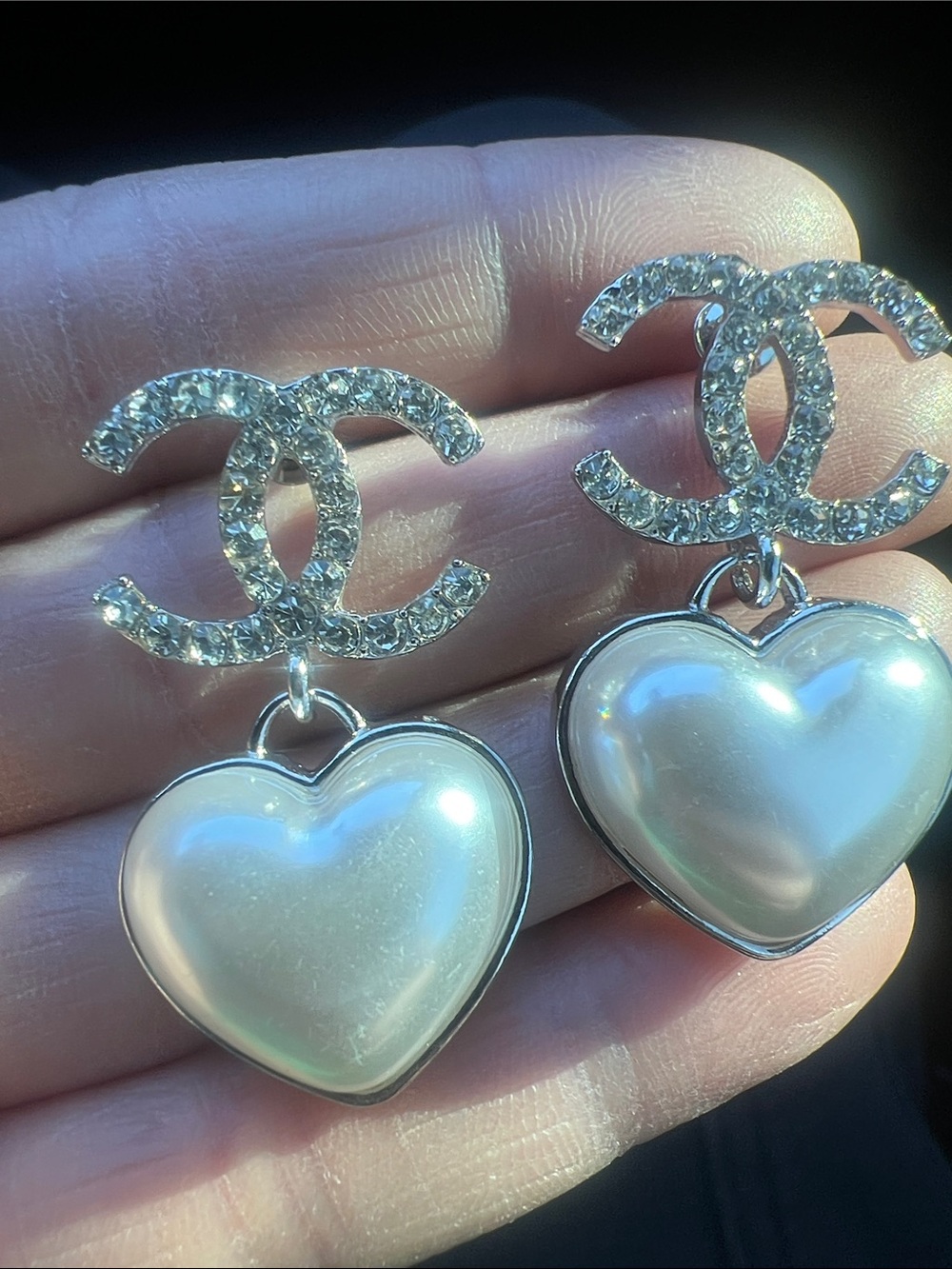 CHANEL Silver Crystal CC Logo Earrings with Iridescent White Heart Drops - Picture 3 of 8